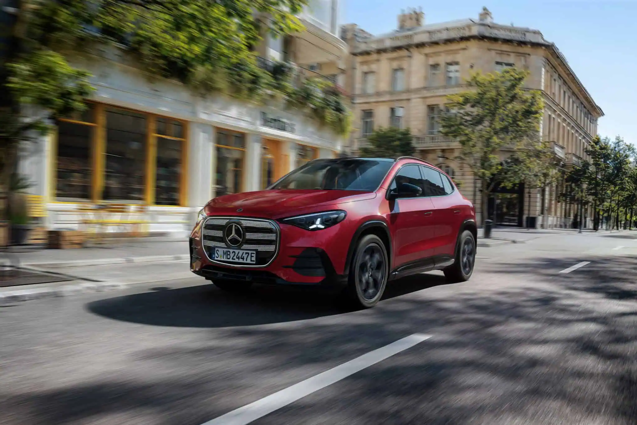 Mercedes-Benz GLA 350 4MATIC - Véhicule électrique 54 700&nbsp;€ - 643 km autonomie